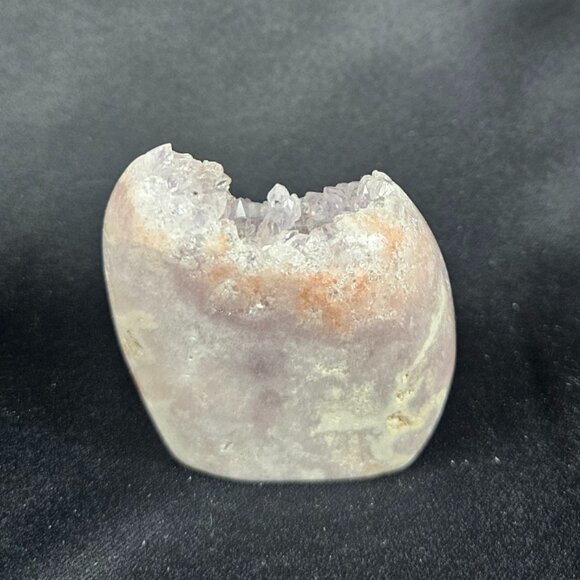 Amethyst - Picture 3 of 7